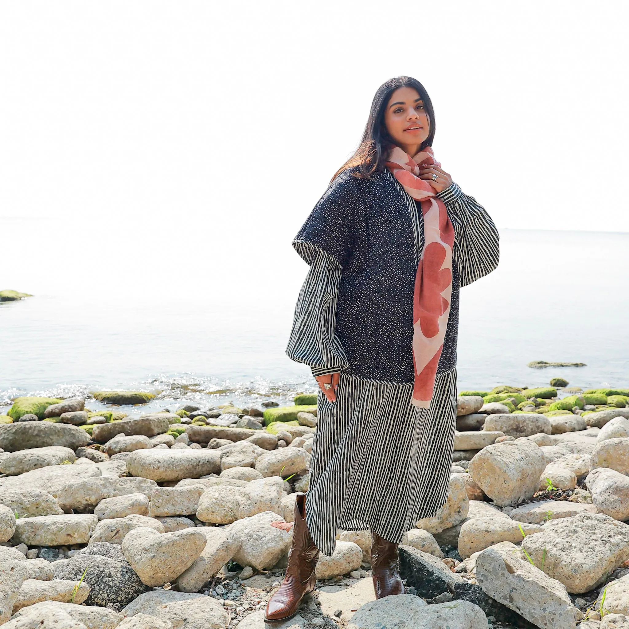 Cashmere Shawl in Butterfly Print - Madder