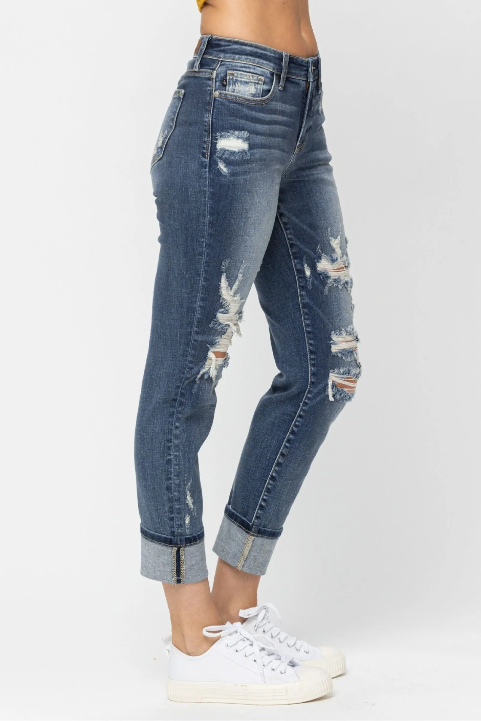 Judy Blue Mid Rise Cuffed Destroyed  Boyfriend Capris