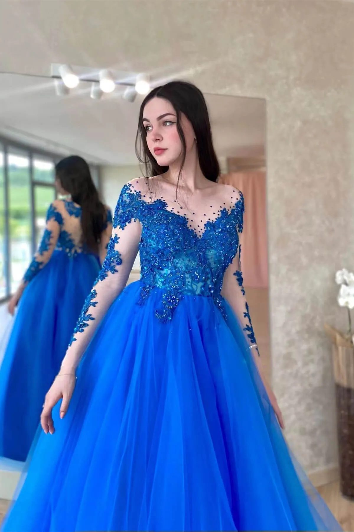 Royal Blue Long A-line Sweetheart Tulle Prom Dress with Sleeves