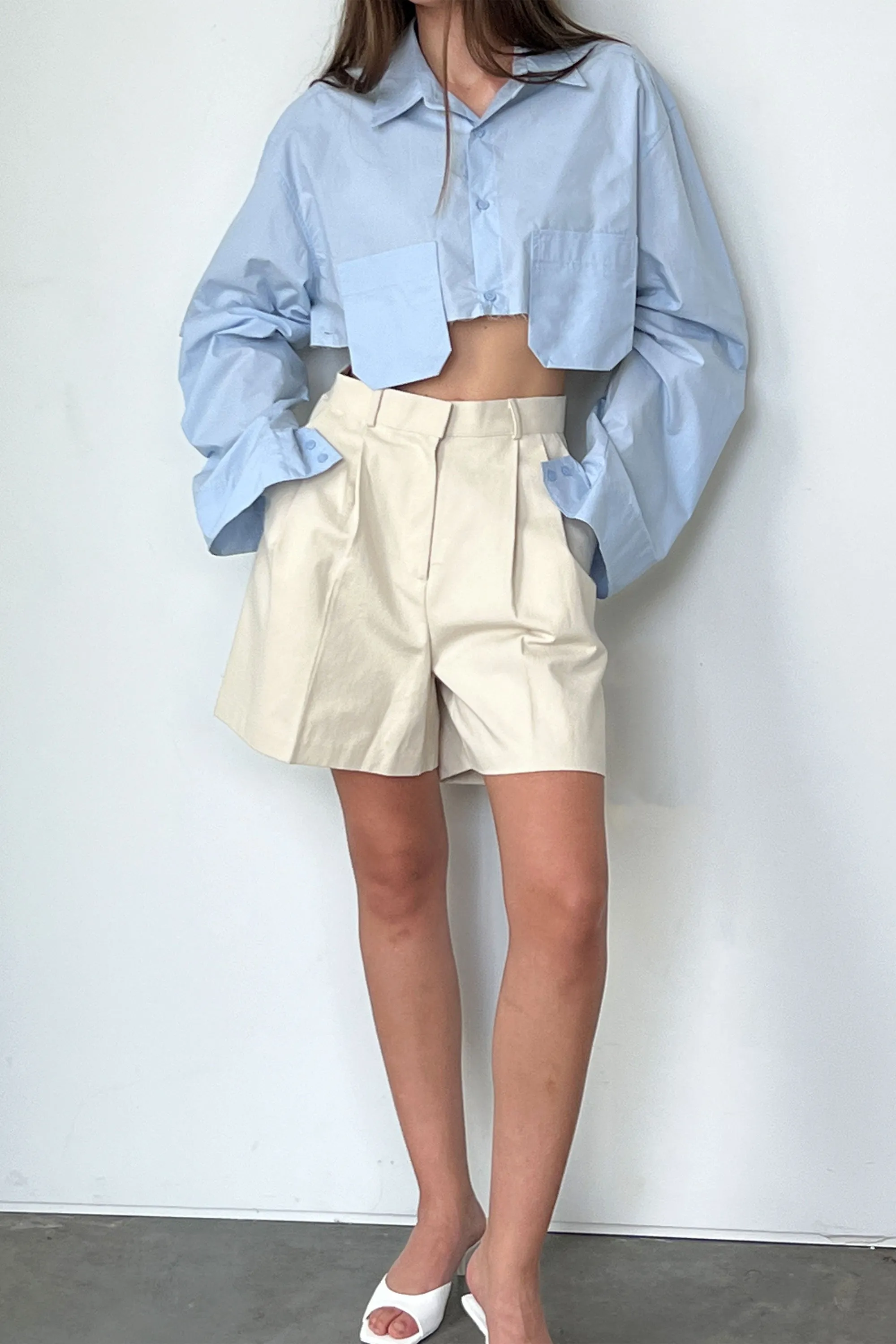 TAILORED SHORT